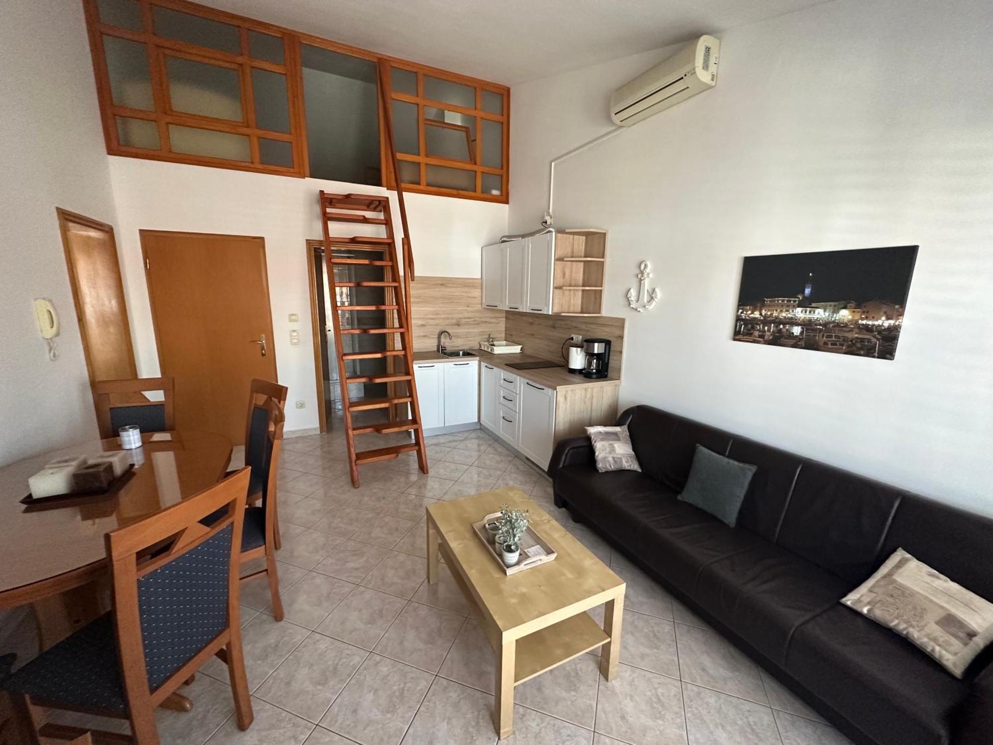 Apartment Mira Pula Exterior photo